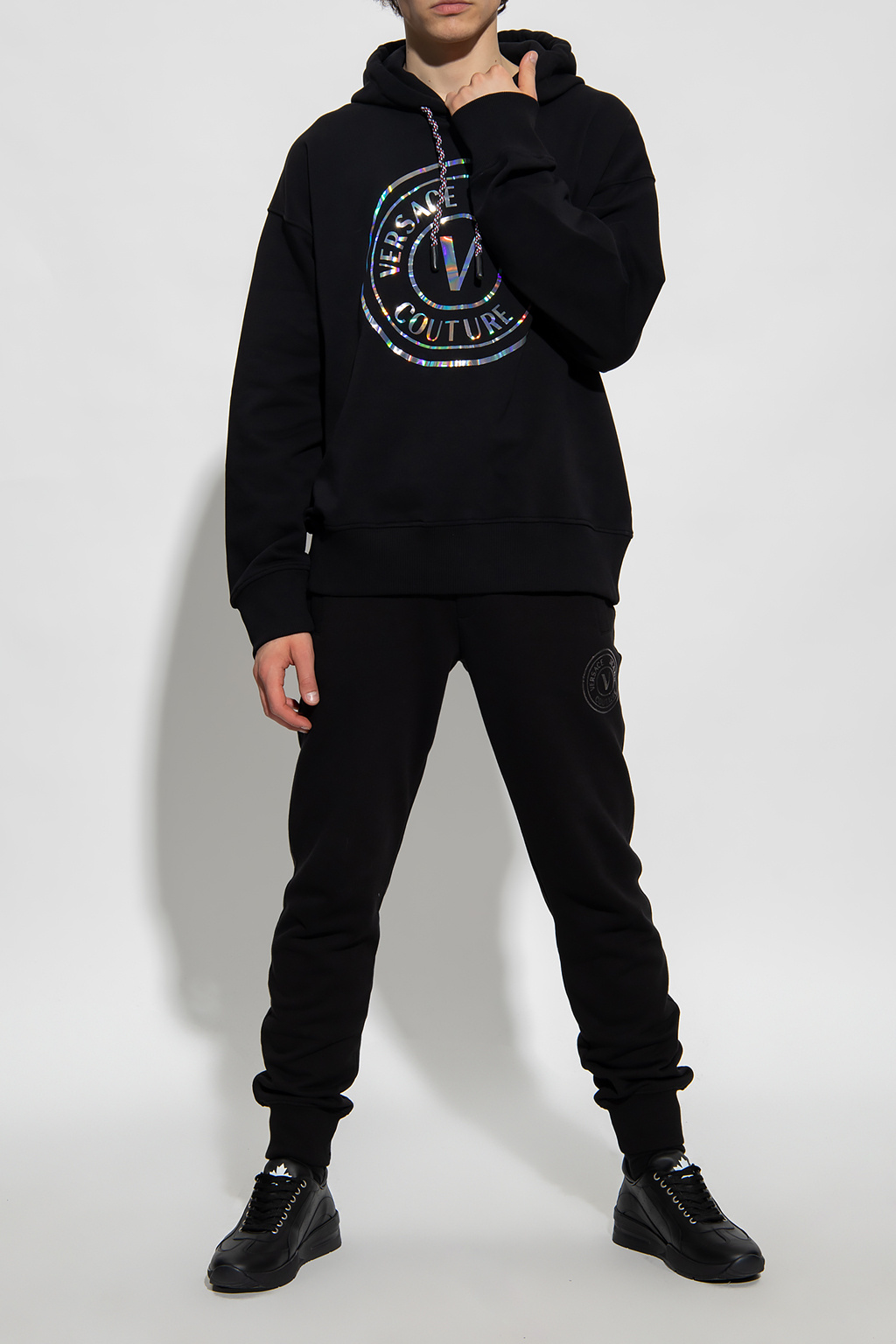 パーカー・フーディ VERSACE JEANS Black cotton sweatshirt (74GAIG07CF05G 899) 90_E76GAIT02-ECF01T_EG89_10_V~